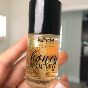NYX Honey Dew Me Up Primer